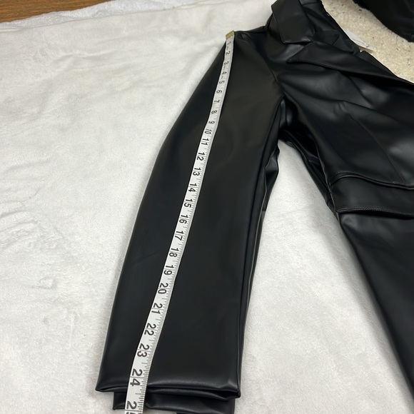 NWT Laundry By Shelli Segal Polyurethane Notched Collar Single Button Blazer S - Picture 15 of 15